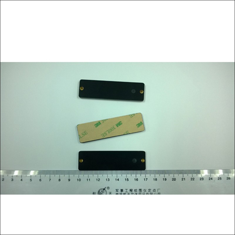 UHF FR-4 metalen label 70*20 mm